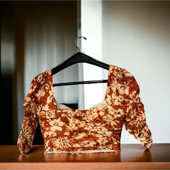 2/$25 NEW Zara Printed Drape Crop Top Square Neck Orange Floral Size S - Picture 1 of 4